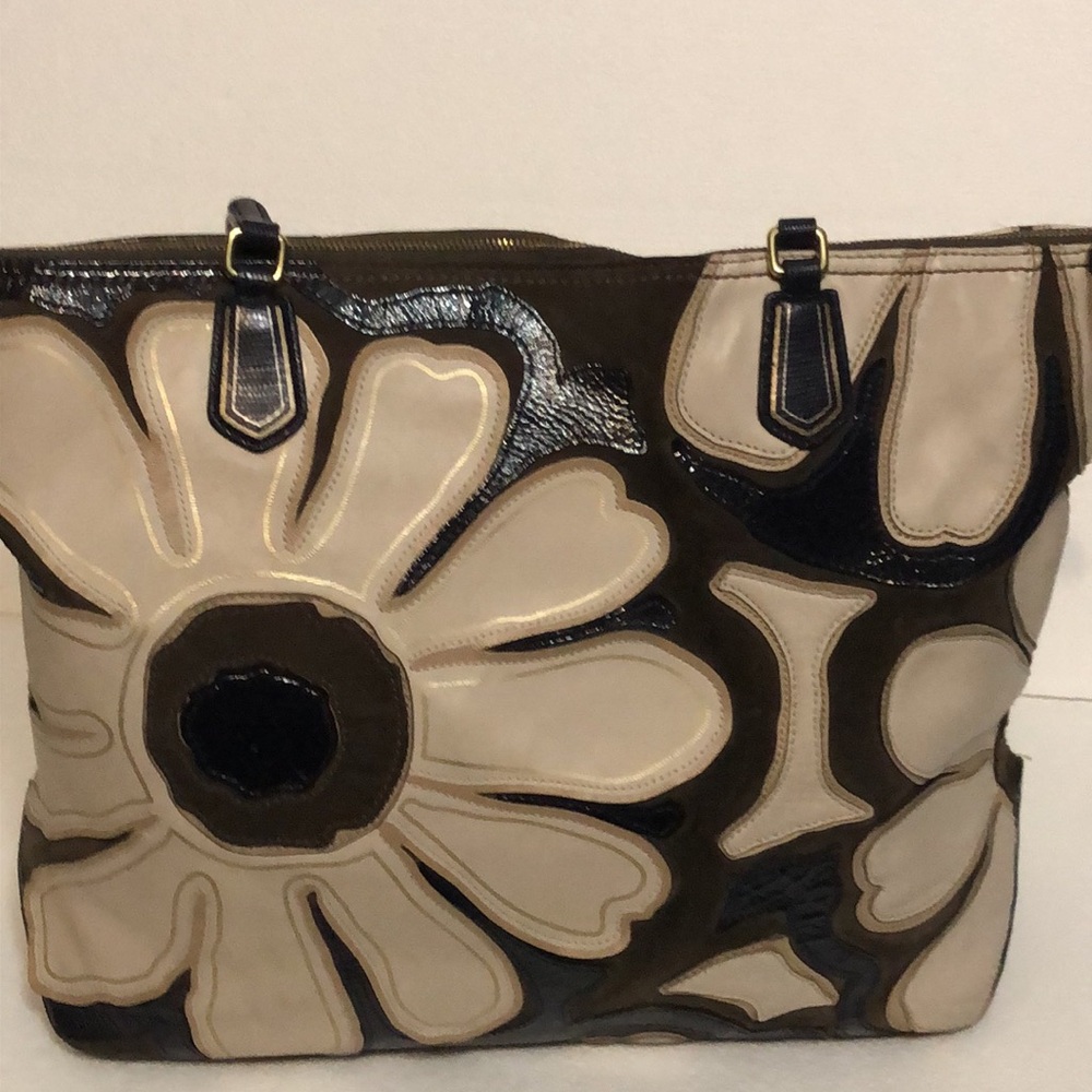 Coach Poppy Large Floral Appliqué Tote in Cream, Brown, Black - Picture 8 of 11